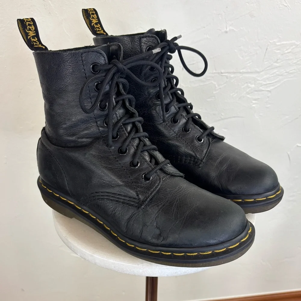 DR. MARTENS Women's‎ Leather Combat Boot Shoe Black Airway High Top Lace Ankle 7